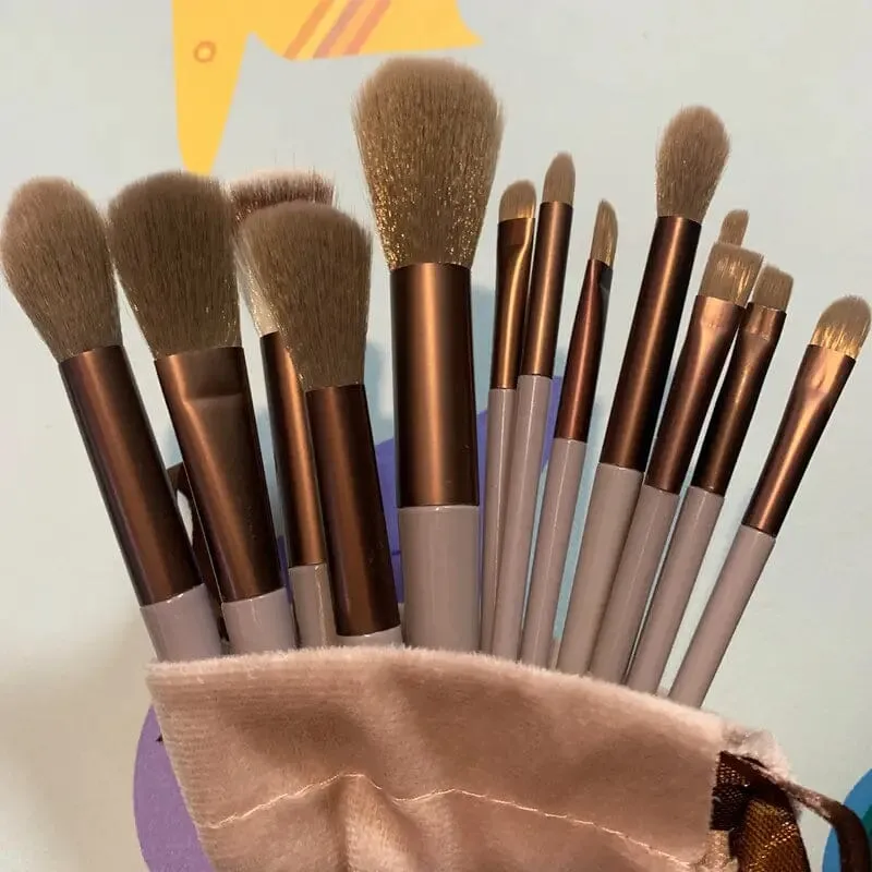 13-Piece: Professional Makeup Brush Set